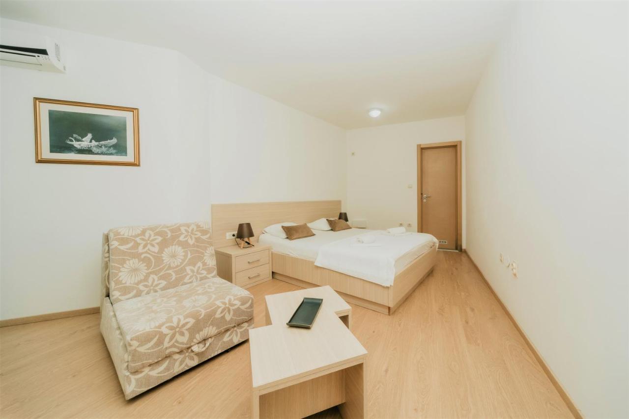 Guesthouse Radjen Свети-Стефан Экстерьер фото