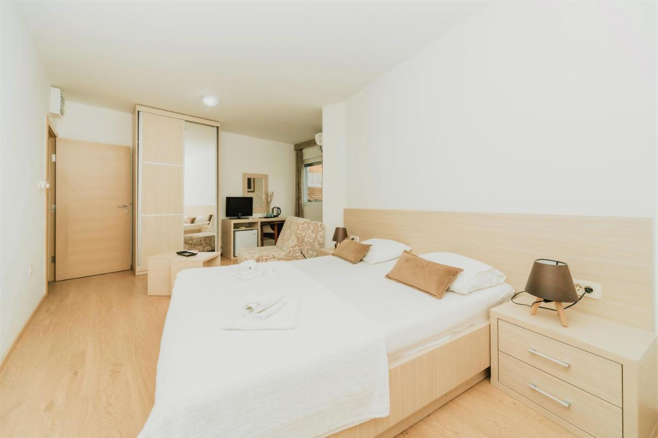 Guesthouse Radjen Свети-Стефан Экстерьер фото